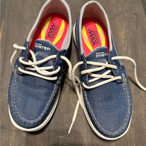 Skechers GO STEP Seashore Navy Canvas Boat Shoes Women’s Size 5.5 - EUC